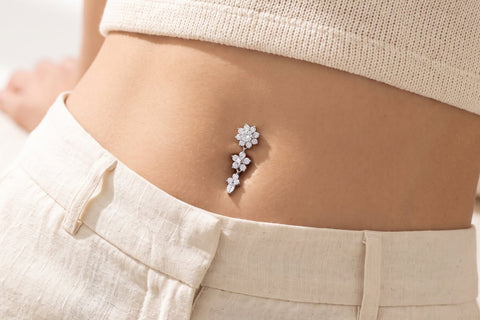 Bauchnabelpiercing Stern