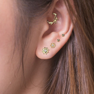 Titanium cubic zirconia center flower Push-In
