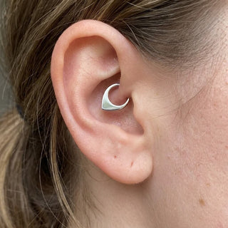 Titanium Ring Teardrop Clicker