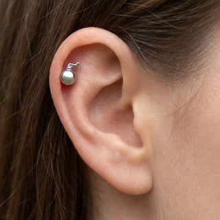 Titanium Labret Bomb Internally Threaded